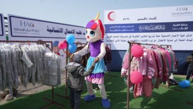 الخلية الإنسانية تمنح البهجة والدفء لأطفال القرى النائية بالمخا