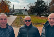 الدرندلي و حسام وإبراهيم حسن أمام البيت الأبيض قبل سحب قرعة كأس العالم بأمريكا