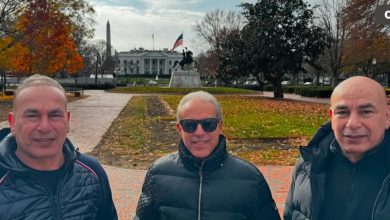 الدرندلي و حسام وإبراهيم حسن أمام البيت الأبيض قبل سحب قرعة كأس العالم بأمريكا