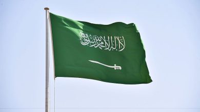 السعودية تجدد التزامها بأمن اليمن واستقراره وسيادته وتعبر عن اسفها للخطوات التي قامت بها دولة الإمارات
