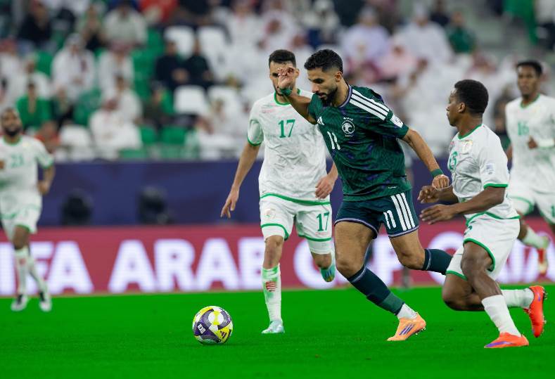 السعودية ضد عمان