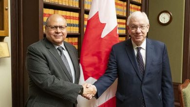 السفير السلال يبحث مع رئيس مجلس العموم الكندي تعزيز التعاون البرلماني