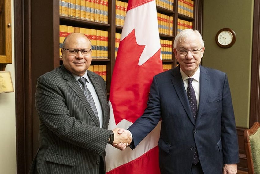 السفير السلال يبحث مع رئيس مجلس العموم الكندي تعزيز التعاون البرلماني