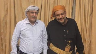 الشيخ الصيعري يلتقي رئيس الجمعية الوطنية الجنوبية ويبحث تعزيز الأمن والاستقرار بوادي حضرموت