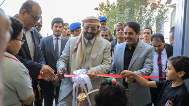 العرادة يدشن عدداً من المشاريع ويتفقد سير العمل في ميدان الشهيد الشدادي وشارع النصر