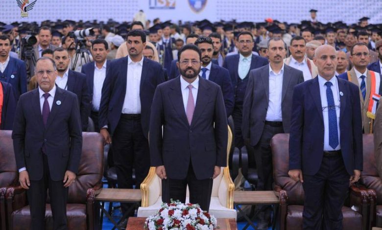 العرادة يشهد حفل تخرج 1139 طالباً وطالبة من جامعة إقليم سبأ