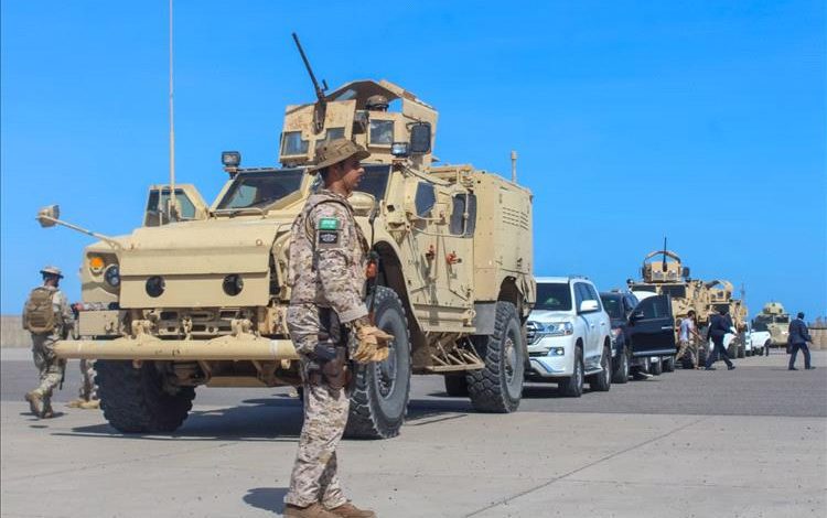 القوات السعودية تسحب آلياتها الثقيلة من عدن