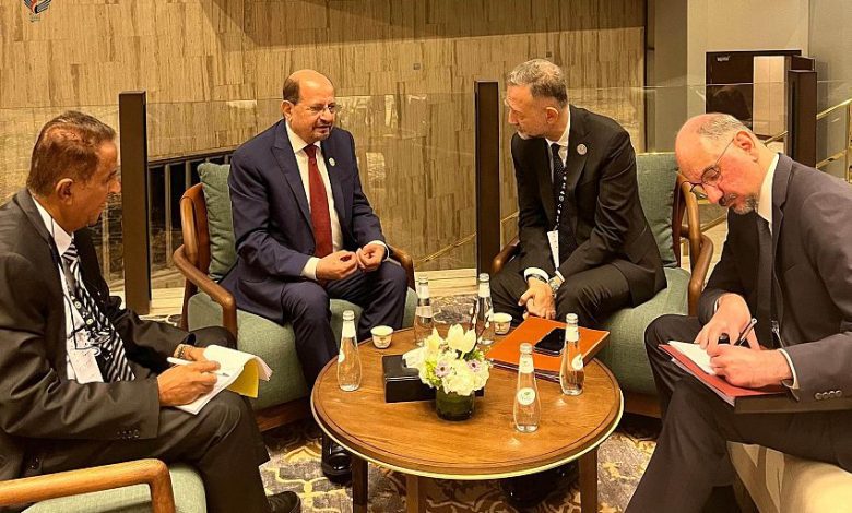 الوزير الزنداني يبحث مع نائب وزير الخارجية التركي عدداً من القضايا ذات الاهتمام المشترك