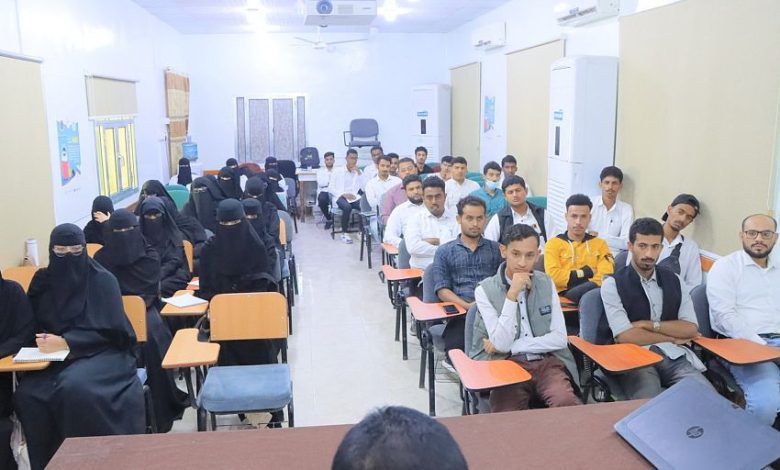 انعقاد دورة علمية بسيئون حول التوعية لمكافحة مقاومة مضادات الميكروبات