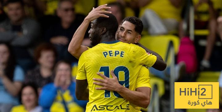 تشكيلة فياريال الرسمية للقاء برشلونة