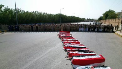 تشييع رسمي وشعبي لعدد من شهداء القوات المسلحة بمأرب