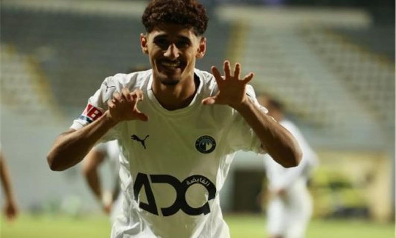 تعليق ساخر من مدحت شلبي بسبب غياب “قطة” عن مباراة مصر والكويت – كل الكورة