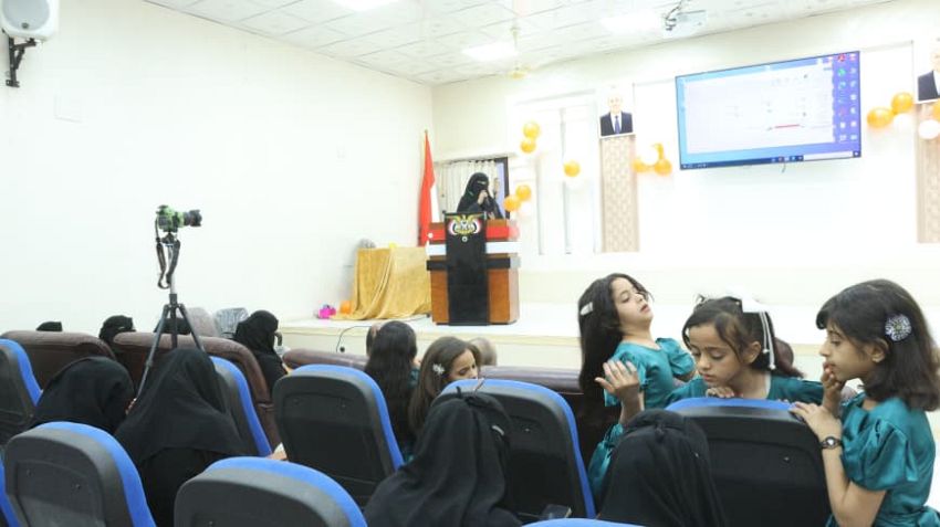 تنظيم فعالية توعوية لطالبات جامعة اقليم سبأ خاصة بمواجهة العنف والابتزاز الالكتروني