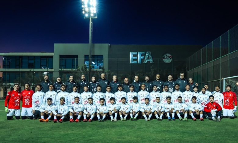 حسام حسن وإبراهيم حسن يزوران معسكر منتخب مصر مواليد 2007 – كل الكورة