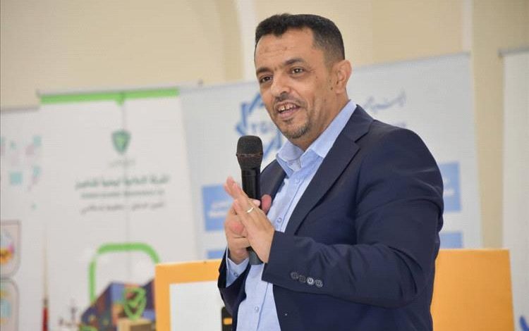 خبير التأمين فهيم ياسين يستعرض الدور الحيوي للتأمين في حماية رؤوس الأموال في ندوة بعدن