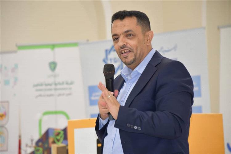 خبير التأمين فهيم ياسين يستعرض الدور الحيوي للتأمين في حماية رؤوس الأموال في ندوة بعدن