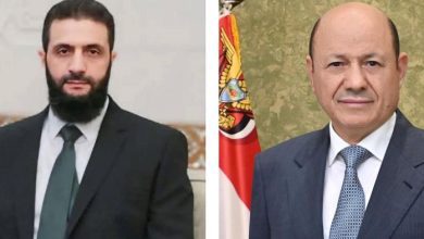 رئيس مجلس القيادة يهنئ بذكرى يوم التحرير في سوريا