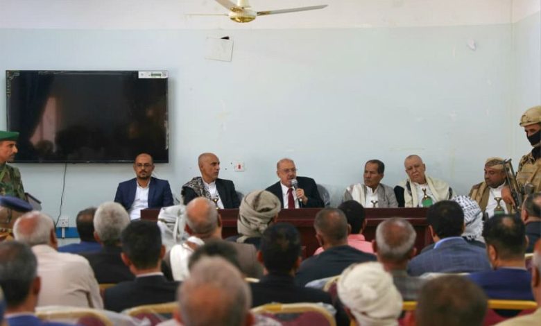 رئيس مجلس النواب يزور مديرية جبل حبشي ويطلع على احتياجاتها الخدمية والتنموية