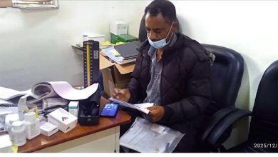 ضابط المسح الصحي والتغذوي الدكتور اياد المشوشي ينفذ نزول ميداني دوري لمكتب الصحة رصد بيافع