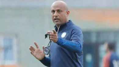 طارق مصطفى يدرس عروض تدريب الزمالك ويصل مصر غدًا – كل الكورة