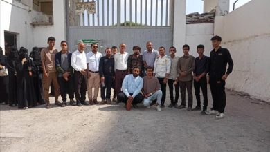 طلبة كلية الحقوق - جامعة عدن - ينفذون نزولًا ميدانيًّا إلى إصلاحيةِ السجنِ المركزي