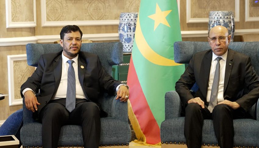 عضو مجلس القيادة الدكتور عبدالله العليمي يلتقي الرئيس الموريتاني