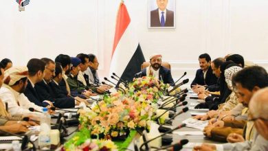 عضو مجلس القيادة العرادة يترأس اجتماعاً للمكتب التنفيذي بمأرب