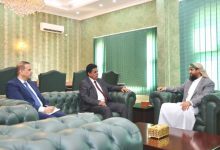 عضو مجلس القيادة المحرّمي يلتقي الأمين العام لمجلس الوزراء