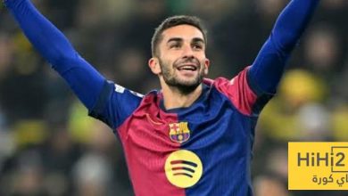 فيران توريس يشارك في مباراة فرانكفورت