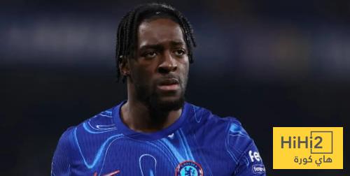 لاعب تشيلسي معروض على برشلونة