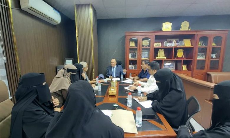 لجنة إعداد الموازنة لوزارة الصناعة والتجارة تناقش اولويات تعزيز كفاءة الأداء للعام 2026م