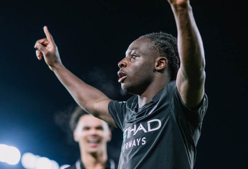 مانشستر سيتي أمام فولهام