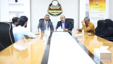 لقاء يناقش تعزيز العمل المشترك بين مكتبي التربية والتعليم والصحة بساحل حضرموت