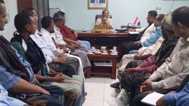 مؤسسة موانئ البحر الأحمر تستعرض جاهزية ميناء المخا أمام القطاع التجاري