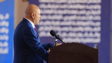 محافظ تعز: ثورة 2 ديسمبر أعادت الاعتبار للجمهورية وجددت يقين اليمنيين بالدولة