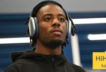 مدرب فرانكفورت يؤكد غياب لاعبه عن مواجهة برشلونة