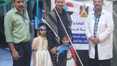 مدير جودة ومكافحة العدوى بوزارة الصحة يزور الخيمة الطبية في ساحة اعتصام خور مكسر