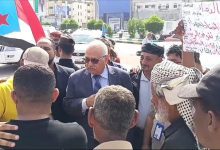مدير صحة عدن يتفقد المعتصمين في ساحة العروض ويؤكد دعمه الكامل لإعتصام الجنوب واستعادة الدولة
