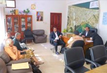 مدير عام خور مكسر يترأس اجتماعًا لمناقشة تكثيف الرقابة على الأسعار ومتابعة توزيع الغاز