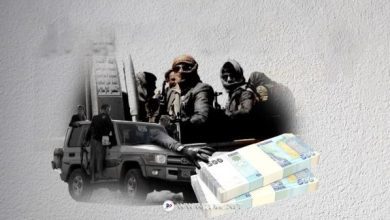 معلم في إب يشكو حرمانه من "نصف الراتب" رغم 30 عامًا من الخدمة