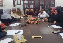 مكتب الصناعة والتجارة بعدن يناقش مستوى تنفيذ خطط العام 2025