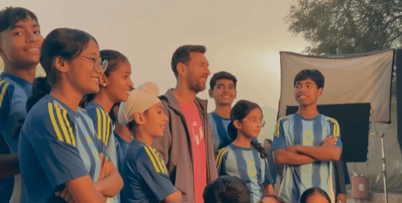 ميسي يشكر الشعب الهندي بعد جولته في المدن الكبرى – كل الكورة