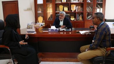 نائب وزير التخطيط يبحث مع الأمم المتحدة والصليب الأحمر تعزيز التنسيق لدعم التنمية والقطاع الصحي