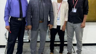 نائب وزير الصناعة يشيد بابتكار روبورت تنظيف الواح شمسية ويؤكد دعم الوزارة للمخترعين الشباب