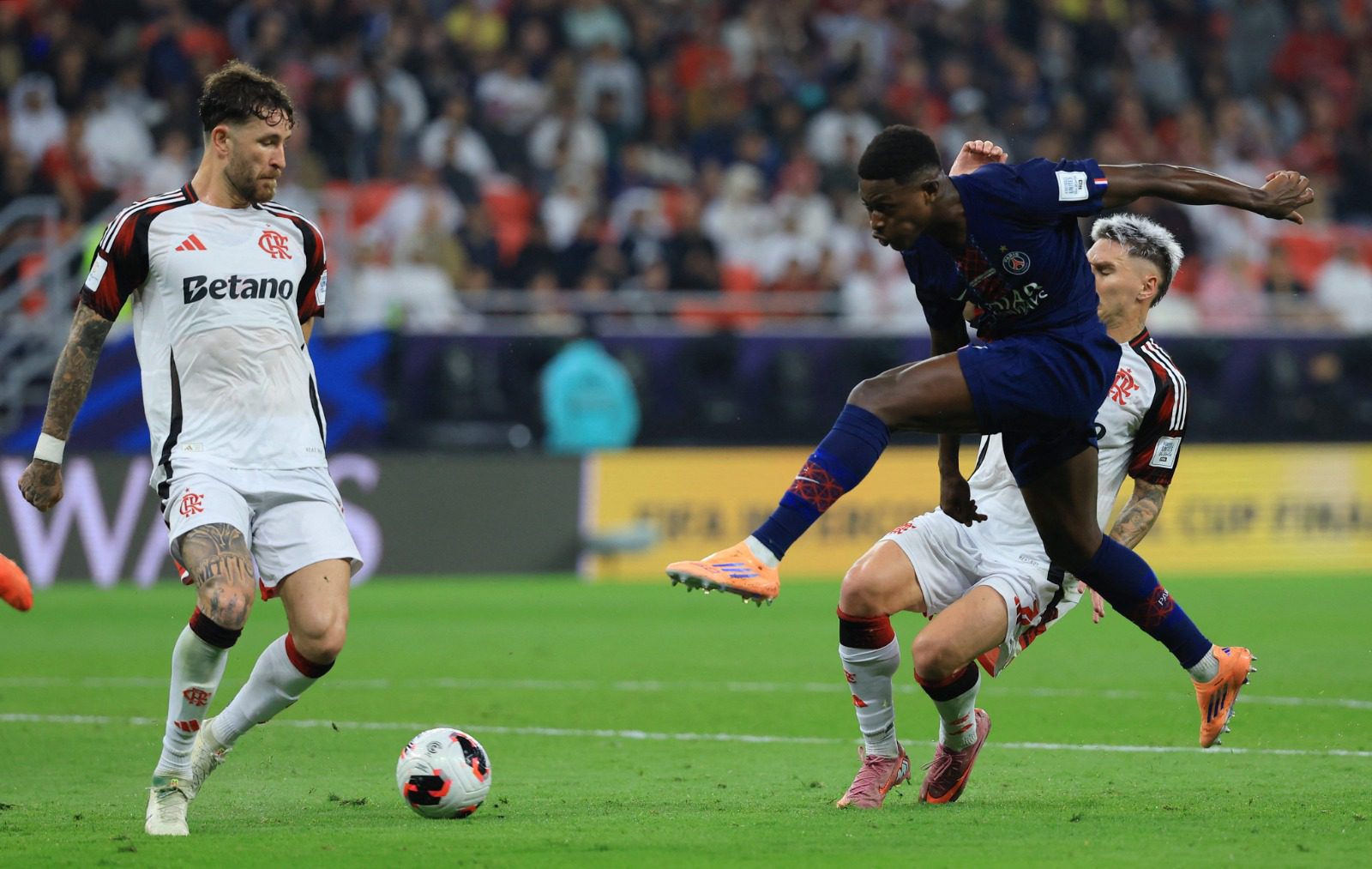 نتيجة وأهداف وملخص مباراة باريس سان جيرمان في نهائي كأس الإنتركونتيننتال