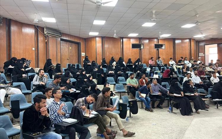 نزول ميداني بين أوساط الطلاب في كلية الحقوق  للمؤسسة الطبية الميدانية FMF