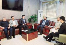 وزير الأشغال يبحث مع القائم بأعمال السفارة الصينية تعزيز التعاون في مجالي الطرق والإسكان