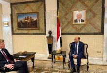 وزير الخارجية يلتقي المبعوث الخاص للأمين العام للأمم المتحدة إلى اليمن
