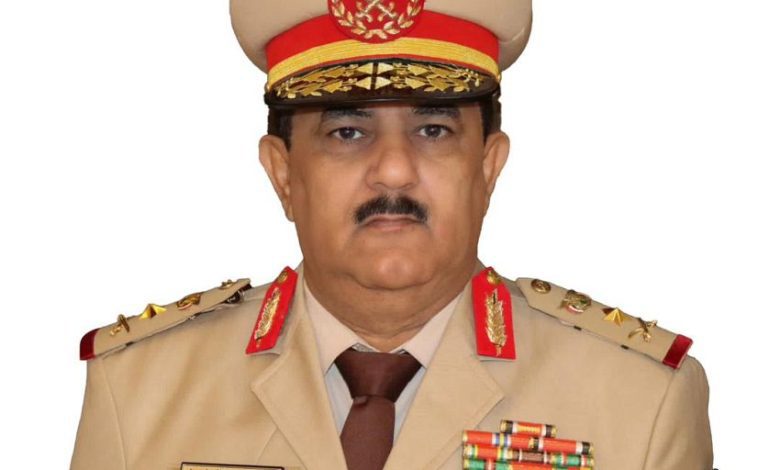 وزير الدفاع يعبر عن تقديره لرسالة نظيره السعودي وما حملته من تأكيد على موقف المملكة الثابت في دعم ومساندة اليمن وشرعيته