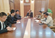 وزير الصحة يبحث مع السفير الصيني تعزيز التعاون في المجال الصحي